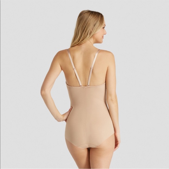 Spanx ❤️ Assets- low-back panty bodysuit - Picture 4 of 8